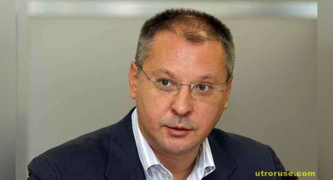 Станишев остава лидер след националния съвет на БСП