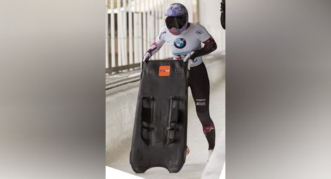 Русенката Мирела се състезава под флага на Канада в Пьонгчан