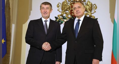 Борисов разговаря с чешкия премиер; Бабиш: Продажбата на ЧЕЗ е законосъобразна