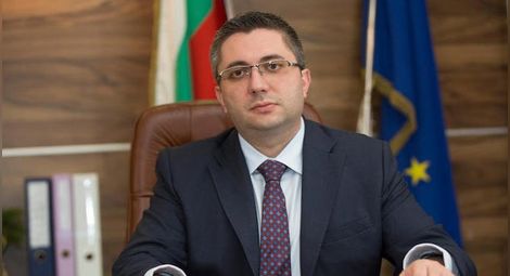 Министър Нанков предпочита варианта, в който Русе е в Дунавския район