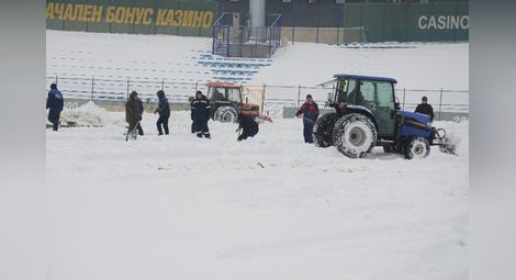 Кулеманс: Елате днес да почистим стадиона за мача срещу ЦСКА