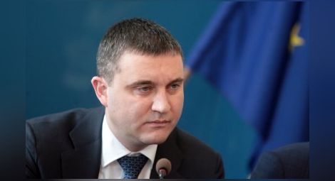 Горанов е против държавата да купува активите на ЧЕЗ