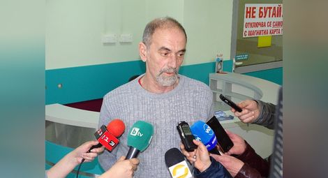 В УМБАЛ „Канев“ няма друга болница с идентични на нашите дейности, заяви на извънреден брифинг вчера д-р Иван Стоянов.  Снимка:Красимир СТОЯНОВ
