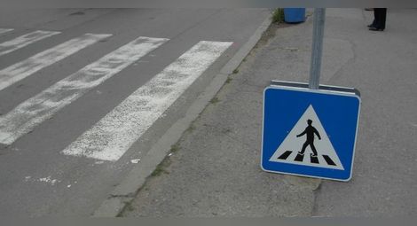 Масово пешеходните пътеки в Русенско не са сигнализирани с пътни знаци