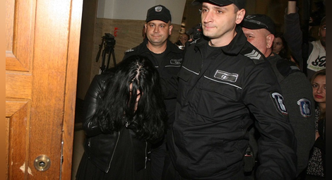 Съдът остави в ареста 29-годишната Цвета Таскова, обвинена за тежката катастрофа на АМ „Тракия”