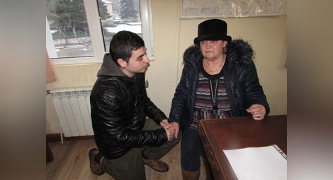 Татяна Иларионова със сина си Владимир. Снимка: Архив „Утро“