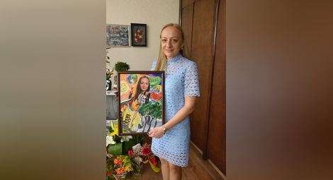 Шарж, кактус и дървото на живота за рождения ден на Наталия Кръстева