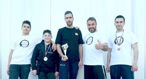 Кикбоксьори на „Хелиос“ с  4 медала от турнир „ИККЕН“