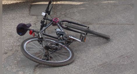 Велосипедистът, който блъсна дете в Южния парк, се е предал в полицията
