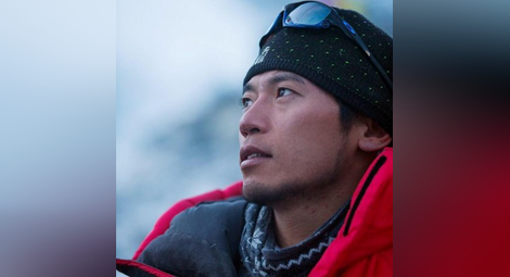 Японски алпинист загина при осмия си опит да покори Еверест
