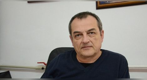 Д-р Светослав ДАЧЕВ