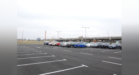 „Пътинженеринг“ единствен кандидат да прави първия буферен паркинг