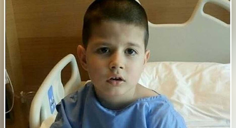 Спешно се събират средства за операция на 7-годишния Станислав Чонев