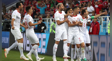 Швейцария съкруши Сърбия след обрат и завърза интригата в Група "Е"