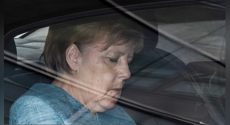 Решаващите дни за Меркел: ще остане ли тя канцлер?
