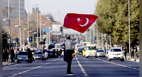 Турция премахва извънредното положение