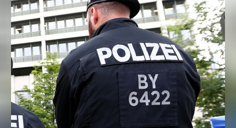 Атака с нож в Германия, има сериозно пострадали