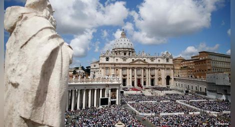 Мошеници се опитали да излъжат банката на Ватикана