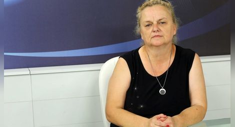 Златка Младенова: Ръководството на „Български пощи” източва дружеството с порочни схеми