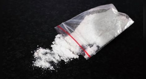 28 капсули с 400 г кокаин извадиха от наркомуле