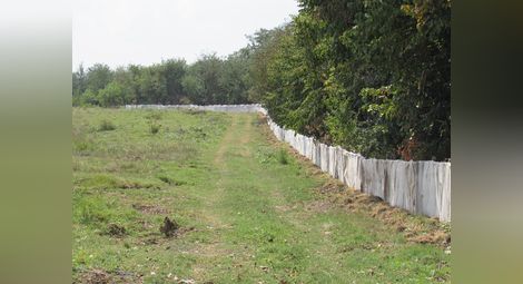 „Свинекомплекс Голямо Враново“ изправи подсилена ограда срещу африканската чума