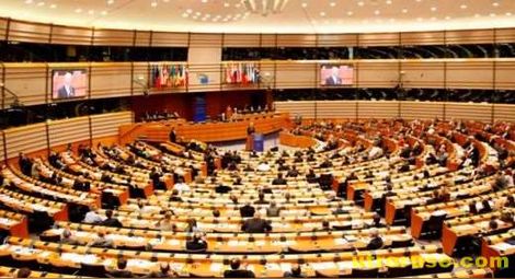 Война в Европарламента! ЕНП и социалистите се нападат за България 