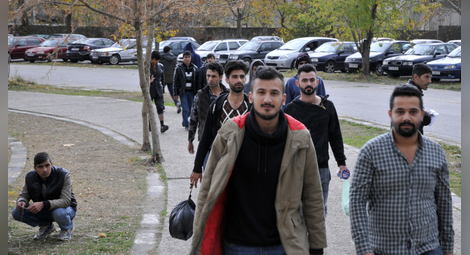 1 100 мигранти потърсили убежище в България от началото на 2018 г.