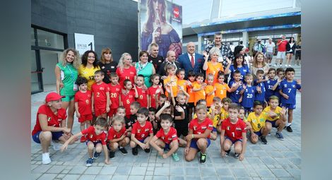 Пламен Стоилов: Седмицата на световния волейбол добави още една звезда в спортната слава на Русе
