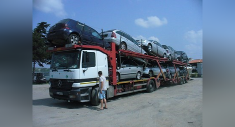 Албания забранява вноса на коли, по-стари от 10 години