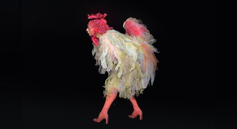 „Кокошка с брошка“ идва от Родопите в Кукления театър