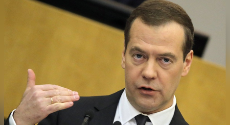 Медведев: Световната търговска война е в ход, но победители няма да има