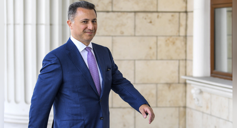 За ден Груевски източил 230 000 евро от банковите си сметки