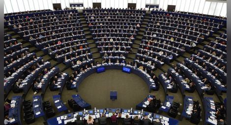 ЕП подкрепя България и Румъния да бъдат приети в Шенген