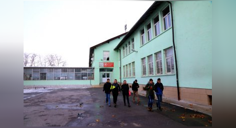 Над 200 млн. лева за саниране отиват за ремонт на училища
