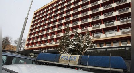 Полицията разследва убийство на жена в столичен хотел