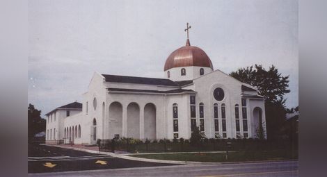 Роза Грегори замисля ново дарение за храма „Света София“ в Чикаго