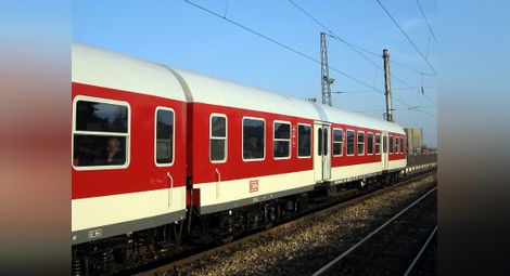 Разкрита е кражба на 21 междувагонни електрически кабела от пътнически вагони в Горна  Оряховица