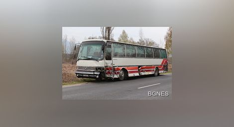 Тежка катастрофа с автобус край Павел Баня