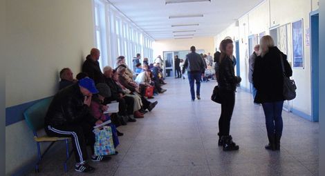 Красимир Вълчев: 419 учебни заведения са в грипна ваканция