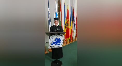 Архимандрит Виктор Мутафов освети офиса на важна европейска организация в Букурещ