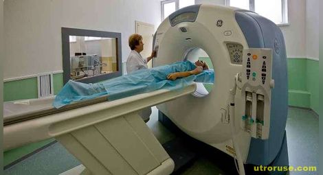 Експертиза ще преценява дали правилният томограф е спечелил поръчката за Онкото