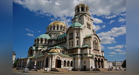 Държавата връща на църквата храм-паметника "Александър Невски"