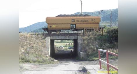 Собственикът на рудник "Ораново" се предаде в полицията 