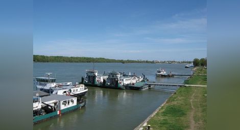 Поредният удавник в Дунав изплува вчера до понтон 16