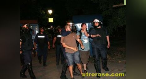 Йовчев: Полицаите не са имали заповед да бъдат агресивни 
