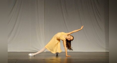 Седмокласничка представи Училището  по изкуствата в балетна академия