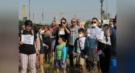 Блокадата на Дунав мост: Няма да спрем, докато не се осигури чист въздух на Русе