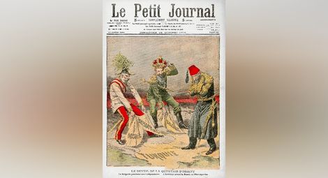 Карикатура от френския вестник „Le petit Journal“: вляво - Франц Йосиф отмъква Босна и Херцеговина, в средата „самообявилият“ се за цар Фердинанд I Български, вдясно - „ограбеният“ османски султан Абдул Хамид.