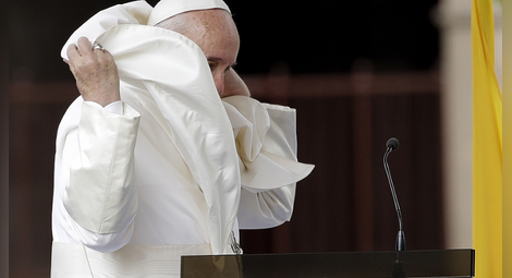 Папа Франциск: AI може да доведе до нова „форма на варварство“