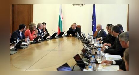Борисов за оставката на Михайлов: Недопустимо е България да се свързва с расизъм